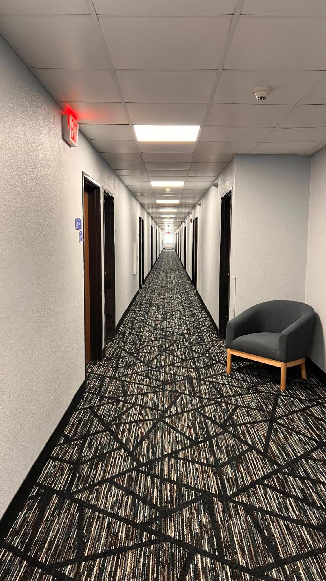 Blisspoint Inn & Suites, Northwood Kültér fotó